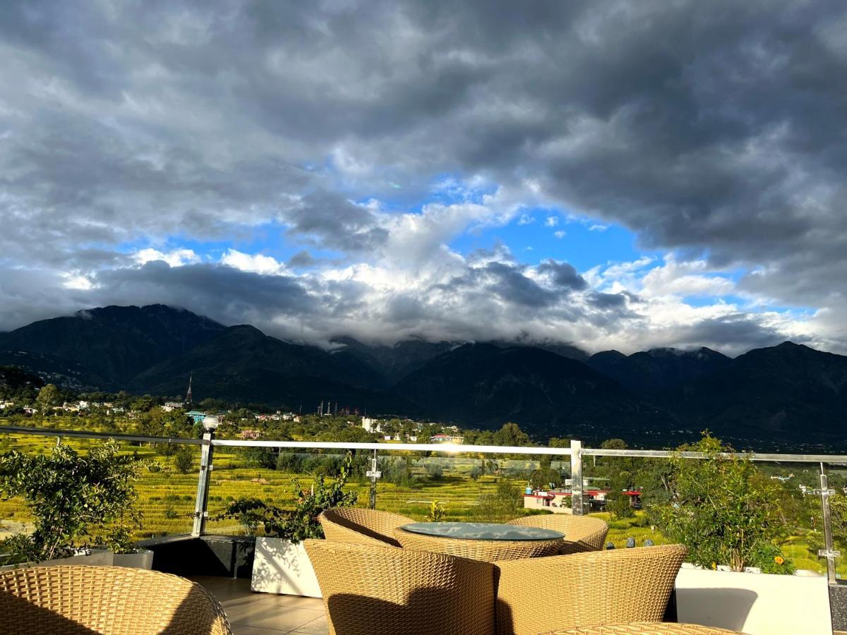 Click Collection The Abode, Dharamshala Hotel ภายนอก รูปภาพ